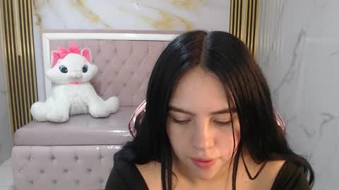 Sara  online show from February 15, 12:37 pm