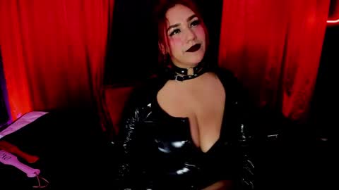 Sarita Moller  online show from January 16, 7:28 am