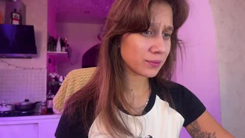 Snapshot of sasha_moormeoow chatting on December 8, 7:15 am Alexandra Sasha in short online show from December 8, 7:15 am