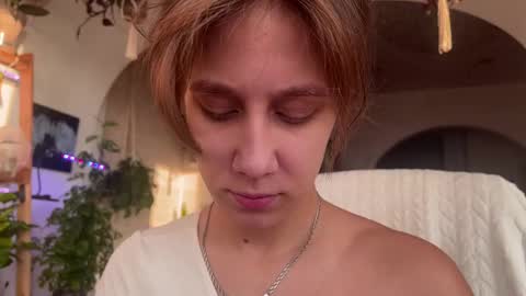 Snapshot of sasha_moormeoow chatting on February 24, 6:25 am Alexandra Sasha in short online show from February 24, 6:25 am