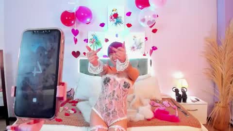 saskia_vellour online show from February 14, 10:01 pm