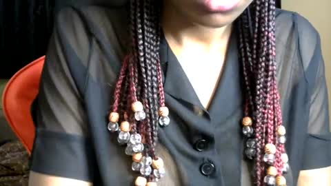 sassy_lyne online show from July 16, 6:51 am