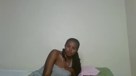 sassy online show from November 24, 11:01 am