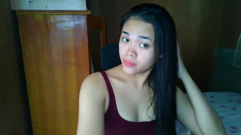 saszzyyumiie online show from May 16, 3:20 am