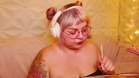 Gina George online show from August 3, 3:54 am