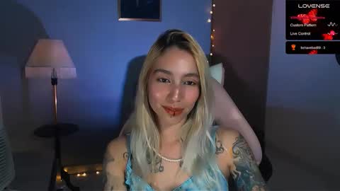 Snapshot of saucy_jenn1 chatting on February 1, 2:26 am I AM JENN  online show from February 1, 2:26 am