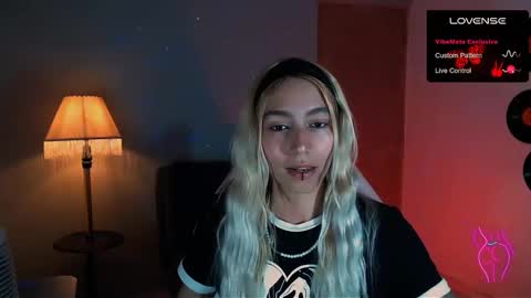 Snapshot of saucy_jenn1 chatting on January 10, 2:35 am I AM JENN  online show from January 10, 2:35 am