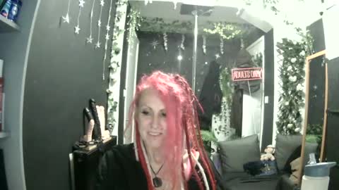 SaucySky online show from June 11, 10:28 pm