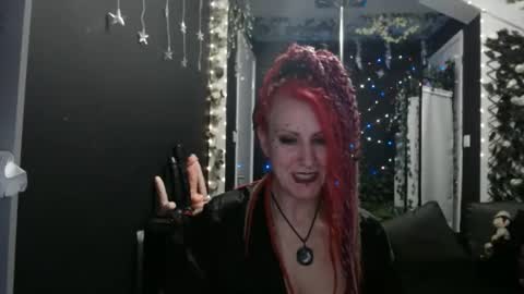 SaucySky online show from March 7, 9:27 pm