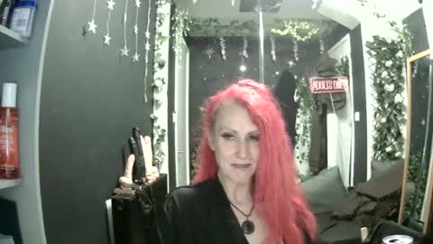 SaucySky online show from July 28, 8:52 pm