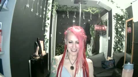 SaucySky online show from June 15, 8:53 pm