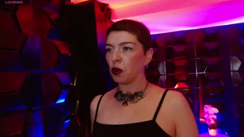 lilith online show from July 7, 3:31 am