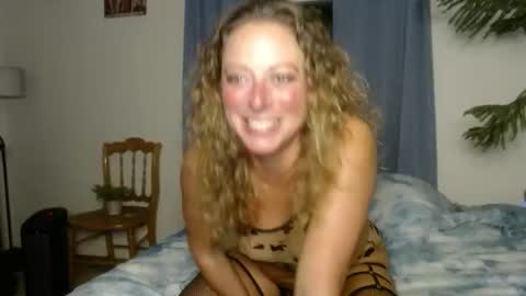 savannahlush online show from November 11, 3:13 am