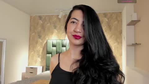 Saya Amaretto  online show from November 11, 8:06 pm