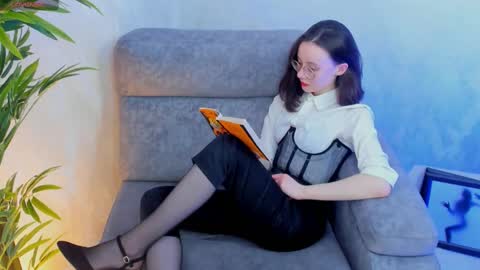 Astra and Augusta online show from February 25, 3:20 pm