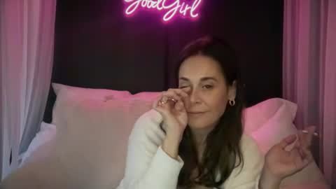 Good Girls Say Please...and Thank You online show from December 30, 10:01 pm