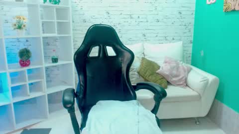 Marie  online show from January 8, 12:25 am