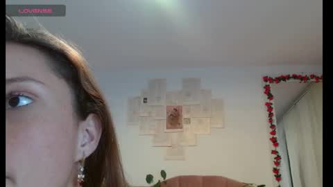 scarlet118082 online show from May 7, 5:38 pm