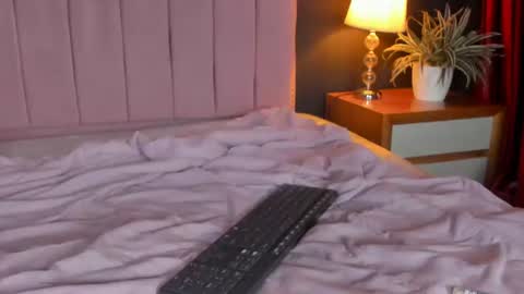 Claudia  online show from July 11, 11:49 pm