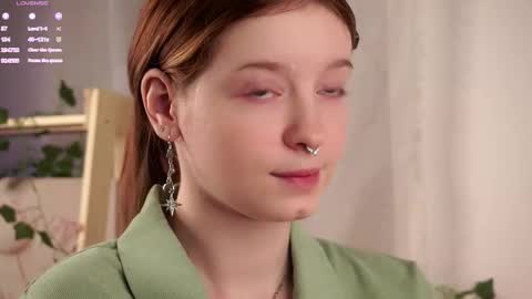 scarlet_fever10 online show from November 18, 12:39 pm