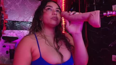 Scarlet online show from November 23, 4:26 am