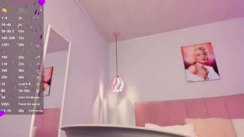 Scarlet  online show from March 11, 5:24 am