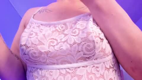 Scarlet  online show from October 6, 4:29 am