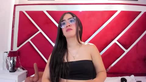 Scarleth online show from February 7, 12:20 pm