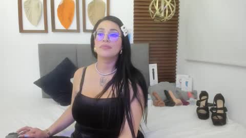 scarleth online show from March 6, 2:41 am