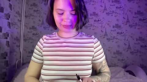 scarletpetal online show from October 18, 12:08 pm