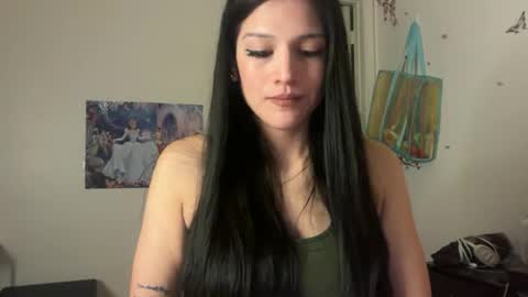 scarlet skyee online show from July 22, 3:51 am