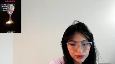 Scarlett Blunt online show from August 4, 1:17 pm