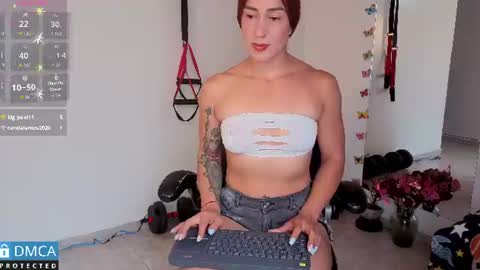 scarlett_fire5 online show from July 1, 5:12 pm