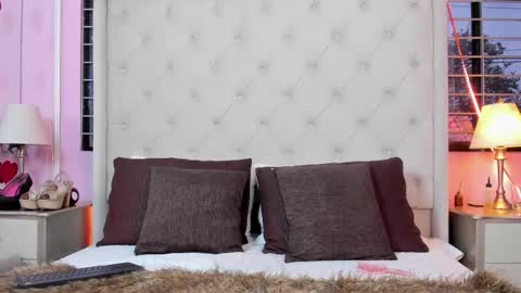 scarlett_leblanc_ online show from April 29, 12:08 pm