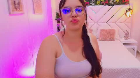 Snapshot of scarlett_montoya chatting on October 16, 11:57 am scarlett montoya online show from October 16, 11:57 am