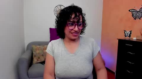 Scarlett sax online show from August 1, 8:55 pm
