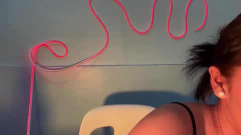 Snapshot of scarlett_snow0 chatting on October 9, 9:46 am Scarlett online show from October 9, 9:46 am