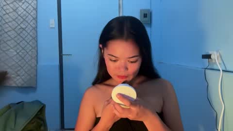 Snapshot of scarlett_snow0 chatting on September 9, 12:05 pm Scarlett online show from September 9, 12:05 pm