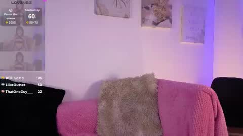Scarlett   online show from August 1, 2:41 pm
