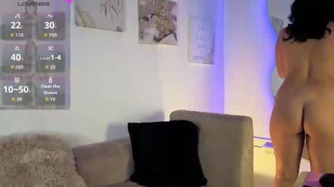 Scarlett   online show from June 29, 1:44 pm