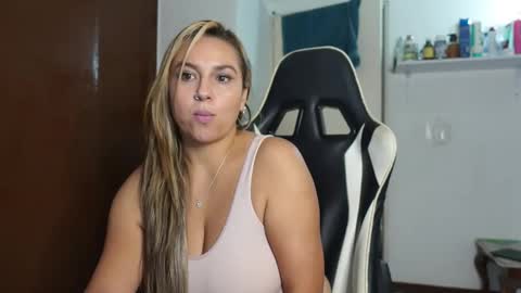 Scarlett online show from April 29, 5:26 pm