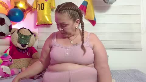 scarlettbooty online show from July 15, 2:11 pm