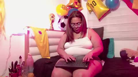 scarlettbooty online show from June 16, 11:22 am