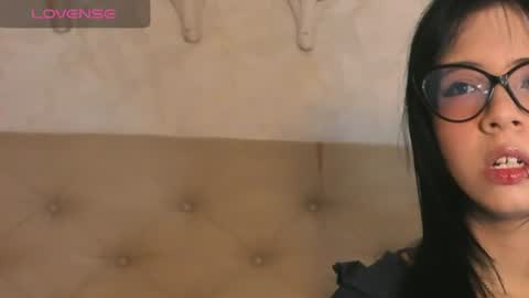 Scarlett Dollie  online show from August 6, 4:30 am