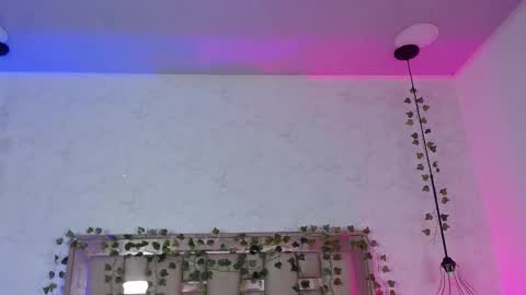 Scarlet online show from January 7, 5:38 pm