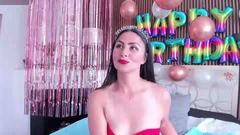 Scarlet  online show from May 7, 8:45 pm