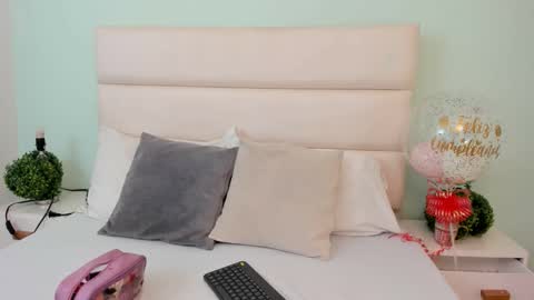 SCARLET online show from February 18, 12:48 pm