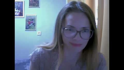 Snapshot of sea_dream chatting on October 23, 8:31 am SEA Dream online show from October 23, 8:31 am
