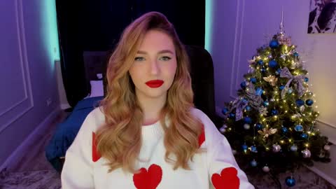 Kate online show from December 8, 11:35 am