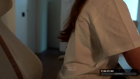 Eliz online show from June 19, 6:11 pm